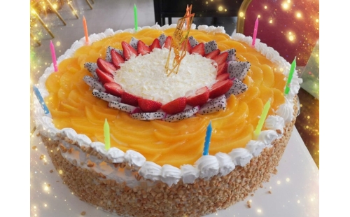 大地回春，伊百盛舉辦員工集體生日會(huì)